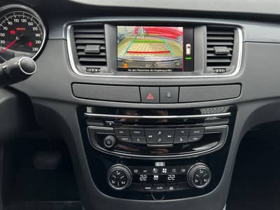 Peugeot 508 SW Allure Nav/LED/Kamera/Totwinkel/Sitzhzg — slika 10