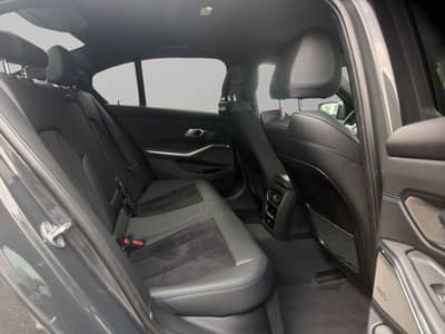 BMW 320d Lim. xDrive M Sport*STHZ*Shadow*H&K*LED*App — slika 14