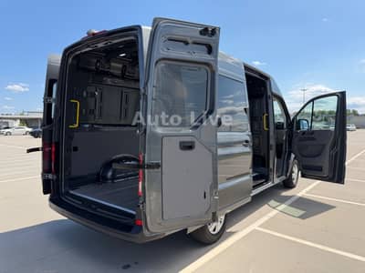Volkswagen Crafter 35TDI*AUTO*MITTEL-HOCH*KLIMA*NAVI*KAMERA — slika 30