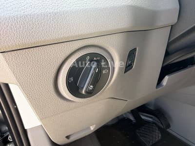 Volkswagen Crafter 35TDI*AUTO*MITTEL-HOCH*KLIMA*NAVI*KAMERA — slika 20