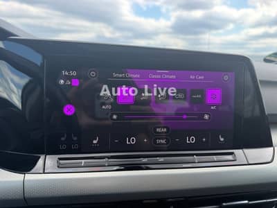 Volkswagen Golf 8 2.0 TDI ACTIVE*DSG*VIR*PAN*NAVI*HEAD-UP — slika 16