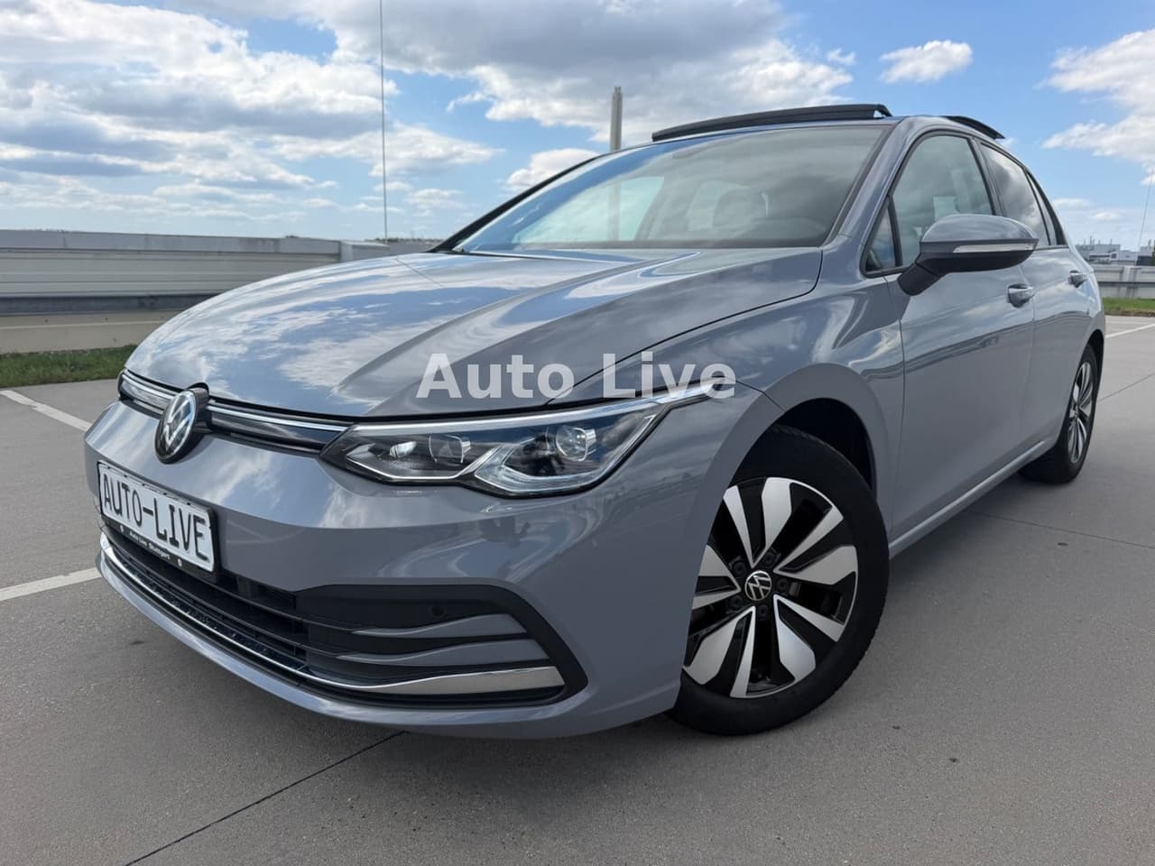 Volkswagen Golf 8 2.0 TDI ACTIVE*DSG*VIR*PAN*NAVI*HEAD-UP — slika 1