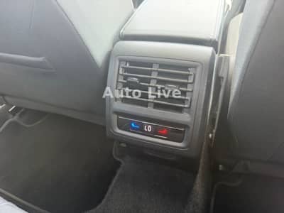 Volkswagen Golf 8 2.0 TDI ACTIVE*DSG*VIR*PAN*NAVI*HEAD-UP — slika 27