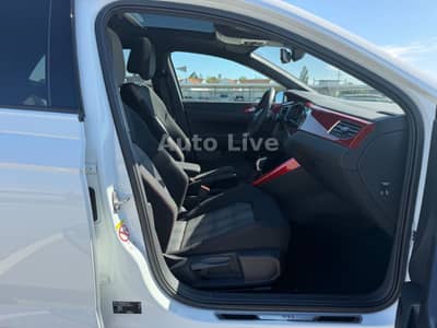 Volkswagen Polo GTI 2.0 TSI DSG*PANO*NAVI*VIRTUA*MATRIX*ACC — slika 22