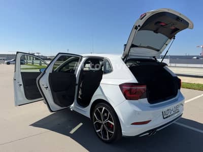 Volkswagen Polo GTI 2.0 TSI DSG*PANO*NAVI*VIRTUA*MATRIX*ACC — slika 24