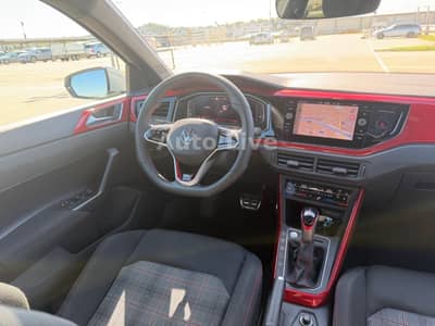 Volkswagen Polo GTI 2.0 TSI DSG*PANO*NAVI*VIRTUA*MATRIX*ACC — slika 14