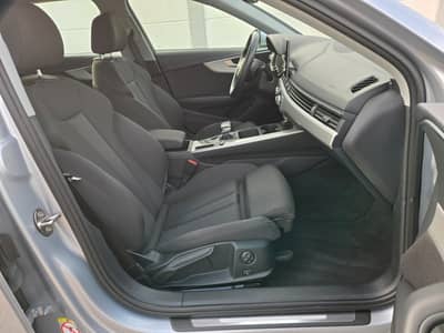 Audi A4 40 TDI S tronic"Matrix"Virtual"AHK"Masage"17Z — slika 8