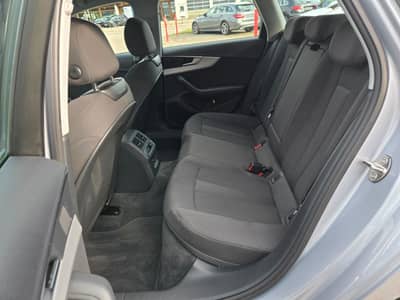 Audi A4 40 TDI S tronic"Matrix"Virtual"AHK"Masage"17Z — slika 15