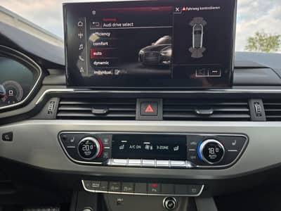 Audi A4 40 TDI S tronic"Matrix"Virtual"AHK"Masage"17Z — slika 16