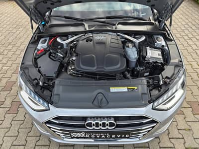 Audi A4 40 TDI S tronic"Matrix"Virtual"AHK"Masage"17Z — slika 20