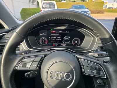 Audi A4 40 TDI S tronic"Matrix"Virtual"AHK"Masage"17Z — slika 18