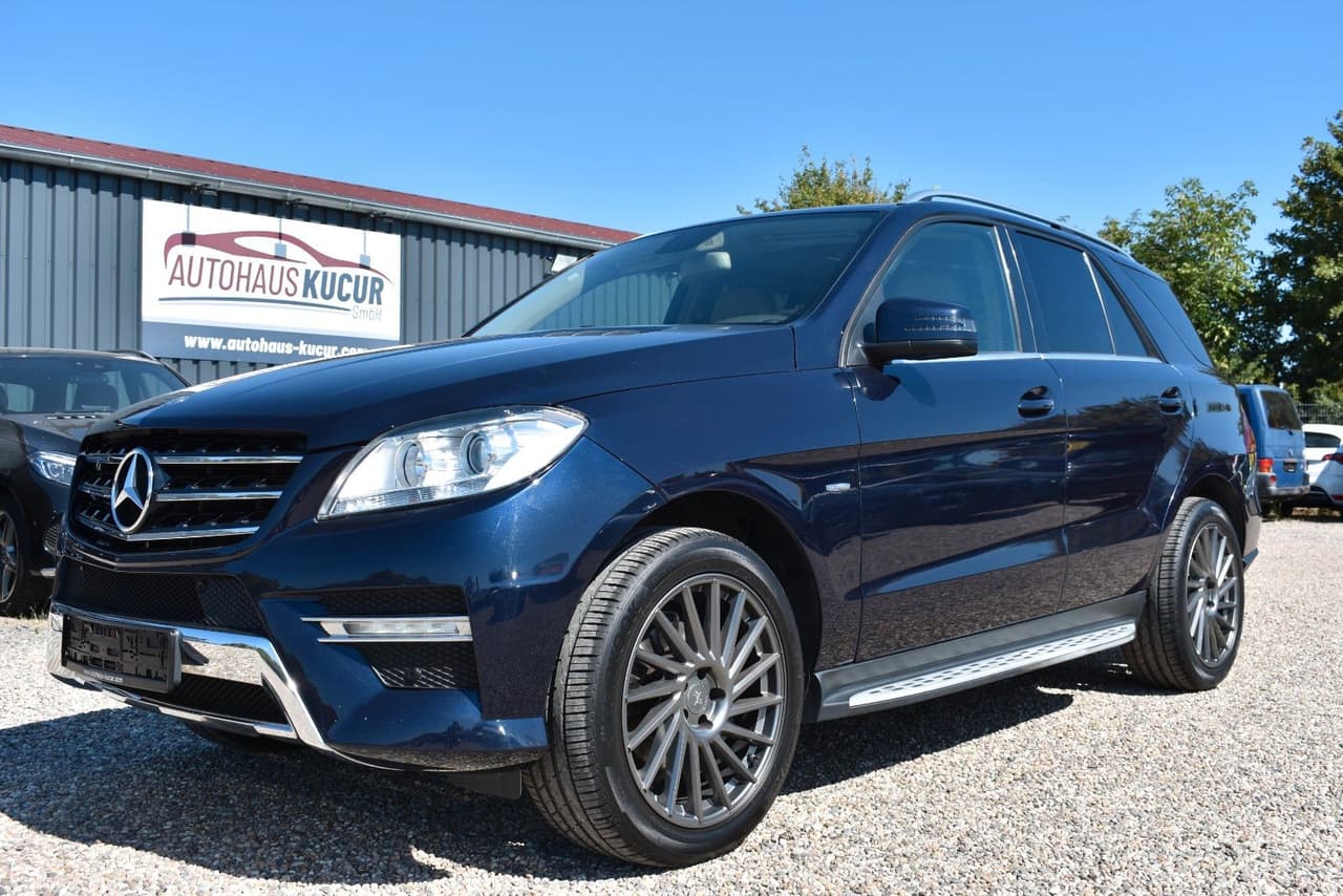 Mercedes-Benz ML 350 Blue Efficiency 4Matic AMG/Temp/Memory — slika 1