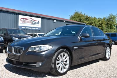 BMW 530d Limousine xDrive AHK/Memory/ACC/SLI/Leder — slika 1