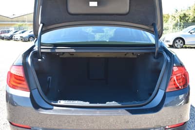 BMW 530d Limousine xDrive AHK/Memory/ACC/SLI/Leder — slika 28