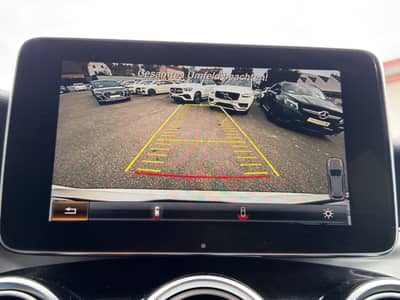 Mercedes-Benz GLC 250d 4Matic AMG Line Kamera*LED*Navi*KeyLess — slika 17