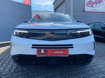 Opel Grandland 1.2 48V Mild-Hybrid 107 kW GS ACC/HuD — slika 17