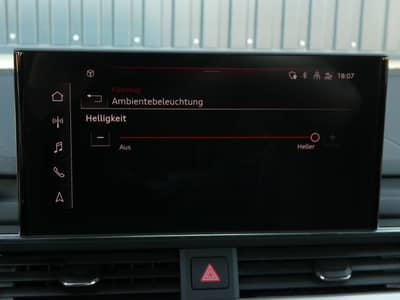 Audi A5 40 TDI Aut. SB Advanced LED CarPlay 360° 19" — slika 12
