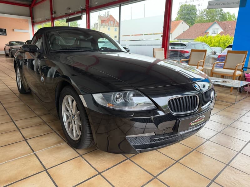 BMW Z4 Roadster 2.0i Leder Navi