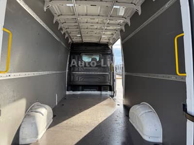 Volkswagen Crafter 35TDI*MAXI-HOCH-LANG*KLIMA*KAMERA*TEMPOM — slika 25