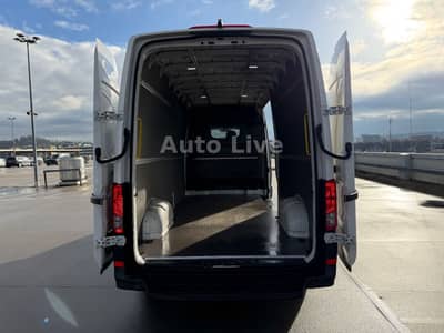 Volkswagen Crafter 35TDI*MAXI-HOCH-LANG*KLIMA*KAMERA*TEMPOM — slika 24