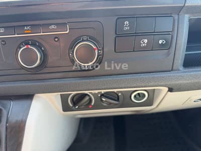 Volkswagen T6 Transporter 2,0 TDI*Langer*9-SITZE*PDC*KLIMA! — slika 9