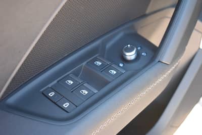 Audi S3 Sportback 2.0 TFSI Quattro B&O/Virtual/LED — slika 21