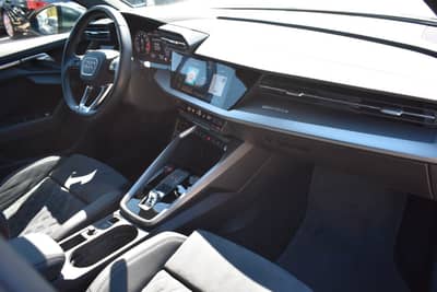 Audi S3 Sportback 2.0 TFSI Quattro B&O/Virtual/LED — slika 6