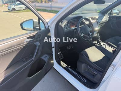 Volkswagen Tiguan Allspace 2.0 TDI DSG*4M*R LINE*7 STZE*VOL — slika 19