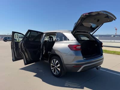 Skoda Kodiaq 2.0 TDI*4x4*7x SITZE*PANO*MATRIX*AHK*VOL! — slika 42