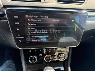 Skoda Superb 2.0 TDI DSG*L&K*VIR*PANO*MATRIX*AHK*360! — slika 21