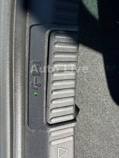 Skoda Superb 2.0 TDI DSG*L&K*VIR*PANO*MATRIX*AHK*360! — slika 40