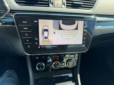 Skoda Superb 2.0 TDI DSG*L&K*VIR*PANO*MATRIX*AHK*360! — slika 11