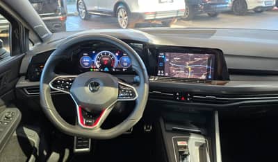 Volkswagen Golf VIII Lim. GTI ACC LED KAMERA H&K — slika 11