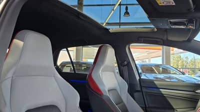 Volkswagen Golf VIII Lim. GTI ACC LED KAMERA H&K — slika 18