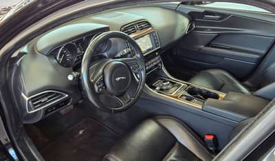 Jaguar XE Prestige — slika 13