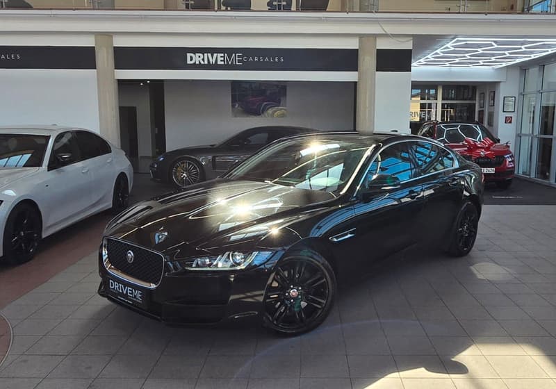 Jaguar XE Prestige