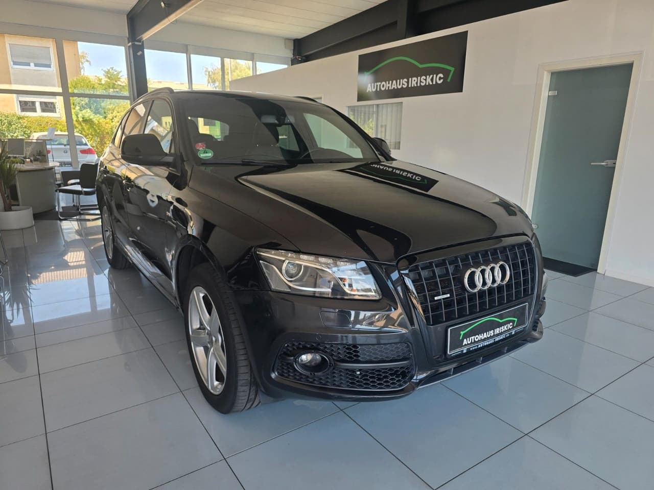 Audi Q5 2.0 TDI 125 kW quattro"S Line Plus"Eoro5" — slika 1