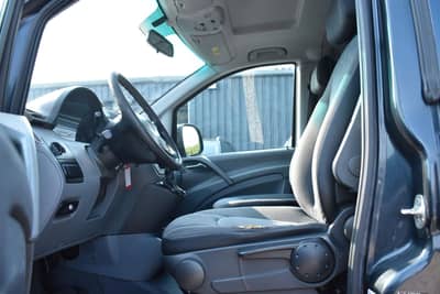 Mercedes-Benz Vito Kombi 115 CDI lang Klima/Tempomat/SHZ/AHK — slika 11