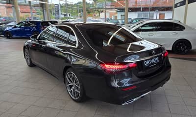 Mercedes-Benz E 220d 4Matic AMG-Line Virtual 360KAM — slika 7