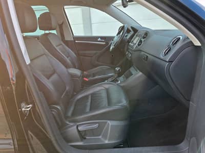 Volkswagen Tiguan 2.0 TDI DSG 4M"Sport & Style"Pano"Leder — slika 8