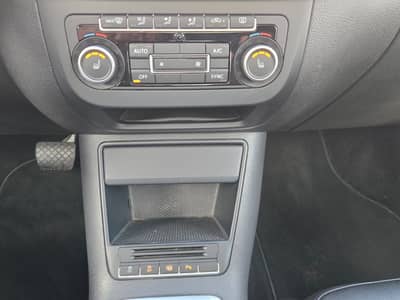 Volkswagen Tiguan 2.0 TDI DSG 4M"Sport & Style"Pano"Leder — slika 14