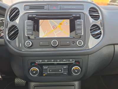 Volkswagen Tiguan 2.0 TDI DSG 4M"Sport & Style"Pano"Leder — slika 13