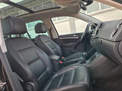 Volkswagen Tiguan 2.0 TDI DSG 4M"Sport & Style"Pano"Leder — slika 9