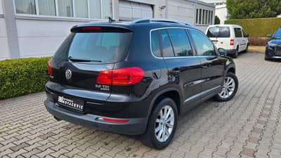 Volkswagen Tiguan 2.0 TDI DSG 4M"Sport & Style"Pano"Leder — slika 3