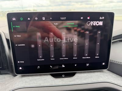 Skoda Kodiaq 2.0 TDI*4x4*7x SITZE*PANO*MATRIX*AHK*VOL! — slika 21