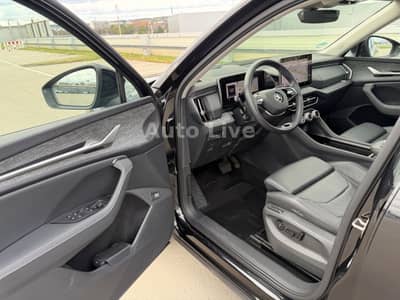 Skoda Kodiaq 2.0 TDI*4x4*7x SITZE*PANO*MATRIX*AHK*VOL! — slika 35