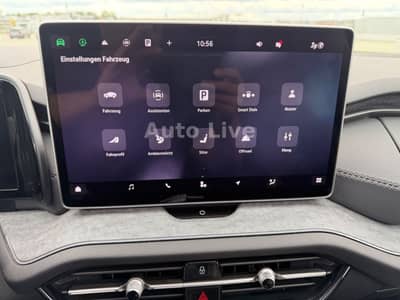 Skoda Kodiaq 2.0 TDI*4x4*7x SITZE*PANO*MATRIX*AHK*VOL! — slika 25