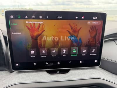 Skoda Kodiaq 2.0 TDI*4x4*7x SITZE*PANO*MATRIX*AHK*VOL! — slika 15