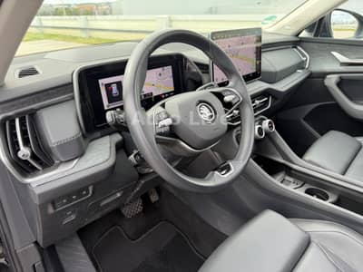 Skoda Kodiaq 2.0 TDI*4x4*7x SITZE*PANO*MATRIX*AHK*VOL! — slika 33