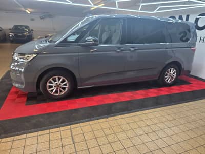 Volkswagen T7 Multivan Lang/Navi/LED/PANO/Kamera/TOP — slika 6